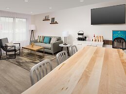 WoodSpring Suites Tri-Cities - Richland 