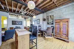 Comfortable Lofts in Downtown Toronto