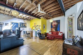 Comfortable Lofts in Downtown Toronto