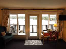 The Tuna Blue Inn and Restaurant