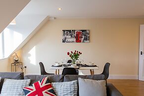 2-bedroom Penthouse, Clockhouse, Hoddesdon