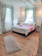 Lotus Restaurant & Home