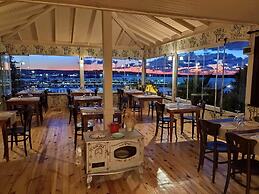 Lotus Restaurant & Home