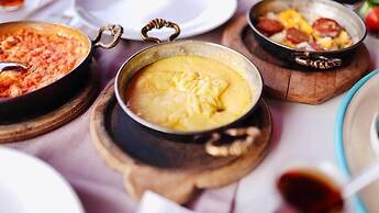 Lotus Restaurant & Home