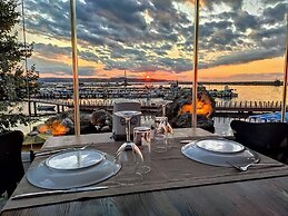 Lotus Restaurant & Home