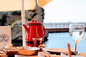 Lotus Restaurant & Home