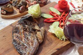 Lotus Restaurant & Home