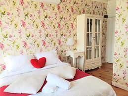 Lotus Restaurant & Home