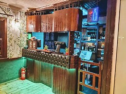 Lotus Restaurant & Home