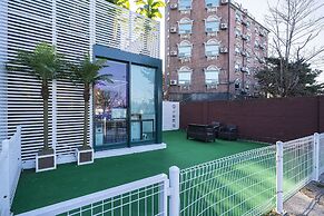 Shourin Hotel Cheonan by Aank