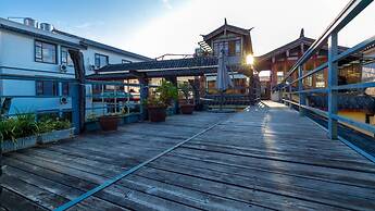 Floral Hotel · Yi Xing Lijiang