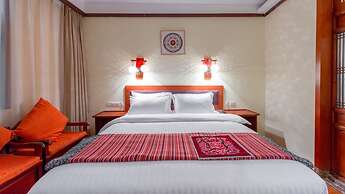 Floral Hotel · Yi Xing Lijiang