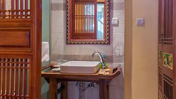 Floral Hotel · Yi Xing Lijiang