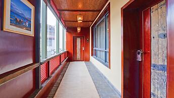 Floral Hotel · Yi Xing Lijiang