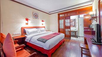 Floral Hotel · Yi Xing Lijiang