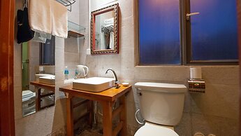 Floral Hotel · Yi Xing Lijiang