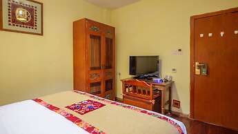 Floral Hotel · Yi Xing Lijiang