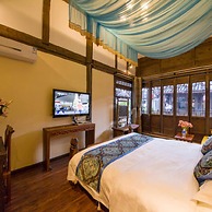 Flowers without Boundary Inn