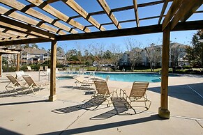 221-07-woodlands Way