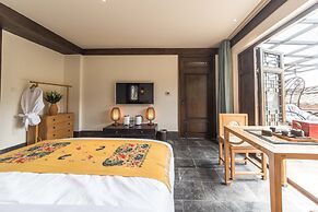 Floral Hotel Yun Xi Lijiang