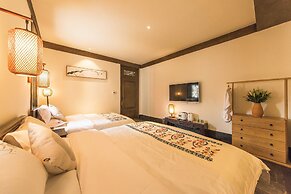 Floral Hotel Yun Xi Lijiang