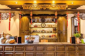 Floral Hotel Yun Xi Lijiang