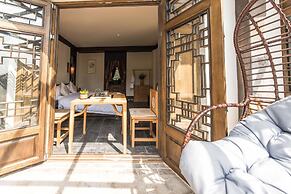 Floral Hotel Yun Xi Lijiang