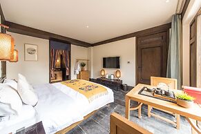 Floral Hotel Yun Xi Lijiang