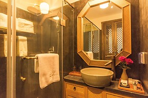 Floral Hotel Yun Xi Lijiang