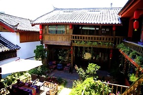 Floral Hotel Flower Fence Lijiang