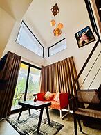 Half Hotel