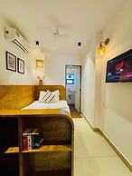 Half Hotel