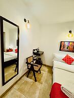 Half Hotel