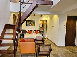 Half Hotel