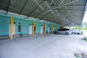 OYO 2692 Penginapan Mba Ros