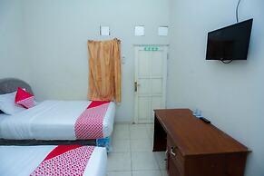 OYO 2692 Penginapan Mba Ros
