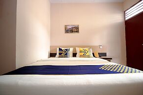 OYO 2647 Anissa Guest House