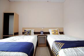 OYO 2647 Anissa Guest House