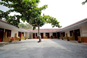 OYO 2647 Anissa Guest House