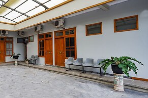 OYO 2737 D'KostNearKraton mangkunegaran