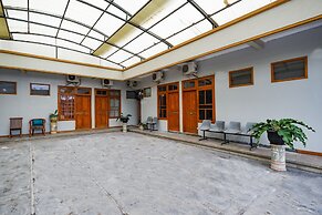 OYO 2737 D'KostNearKraton mangkunegaran