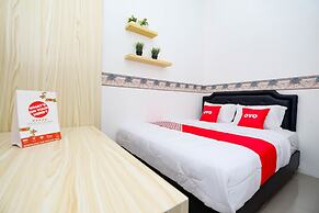 OYO 2782 Puspa Residence