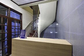 Super OYO 2672 Bee M Syariah