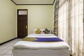 Super OYO 2672 Bee M Syariah