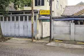 Super OYO 2672 Bee M Syariah