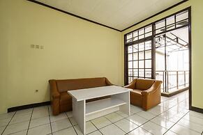 Super OYO 2672 Bee M Syariah