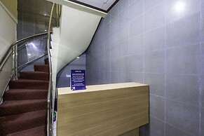 Super OYO 2672 Bee M Syariah