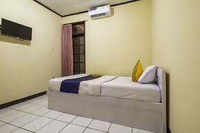 Super OYO 2672 Bee M Syariah