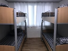 Gwangju Songjeong Station Guesthouse - Hostel