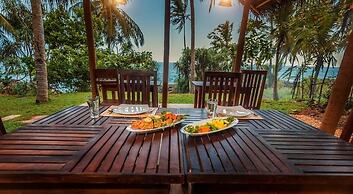Sea View Clay House Dikwella